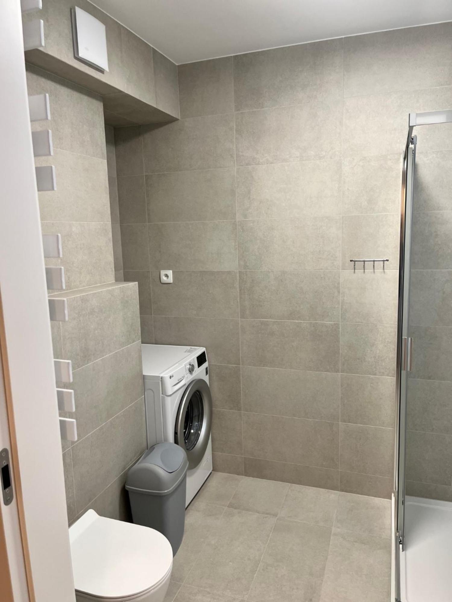 Apartament Julia 1-4 Os Starowapiennikowa 42A Z Balkonem Ze Sniadaniem Kontynentalnym Кельце Экстерьер фото
