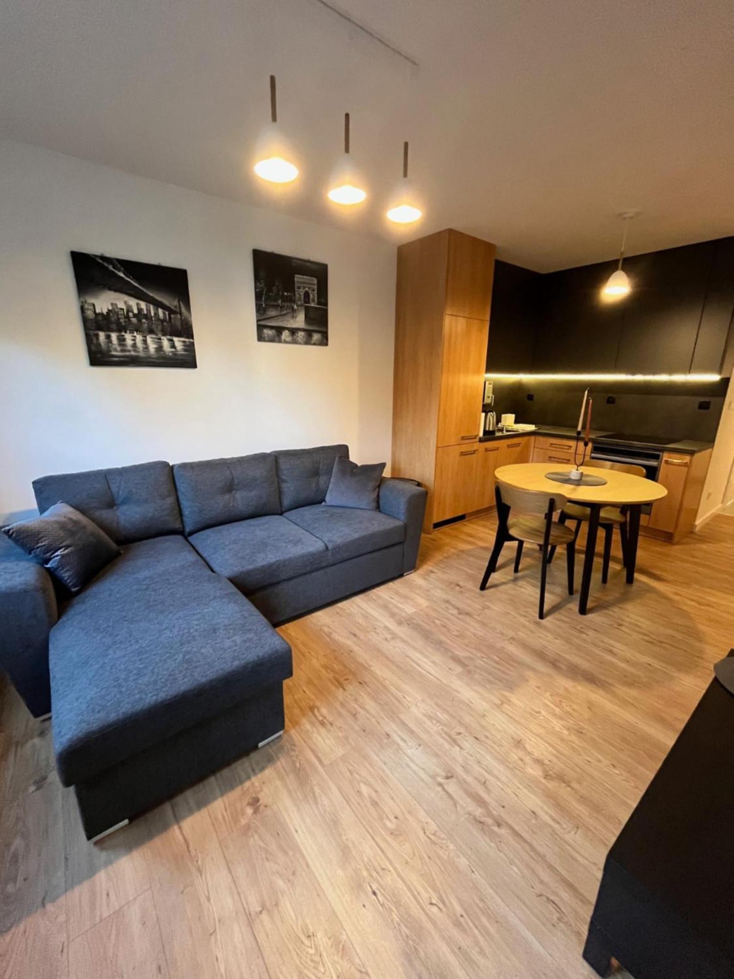 Apartament Julia 1-4 Os Starowapiennikowa 42A Z Balkonem Ze Sniadaniem Kontynentalnym Кельце Экстерьер фото